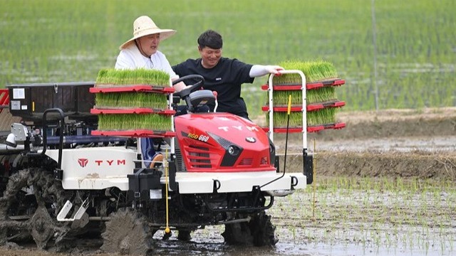 Alat pertanian otonom Jepang